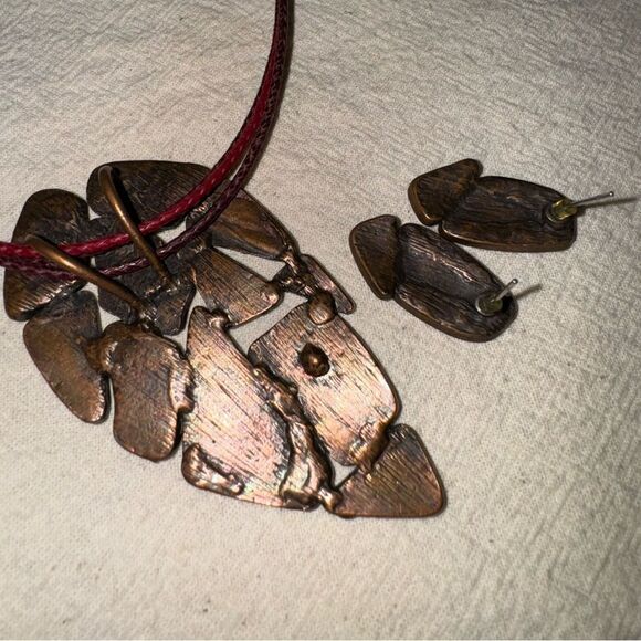 Rustic Mosaic Statement Necklace and Earring Set - Picture 6 of 6